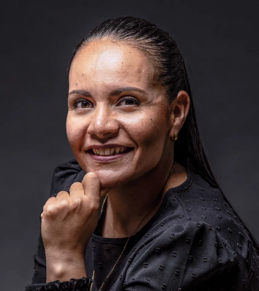 laura-perales-equipo-directivo