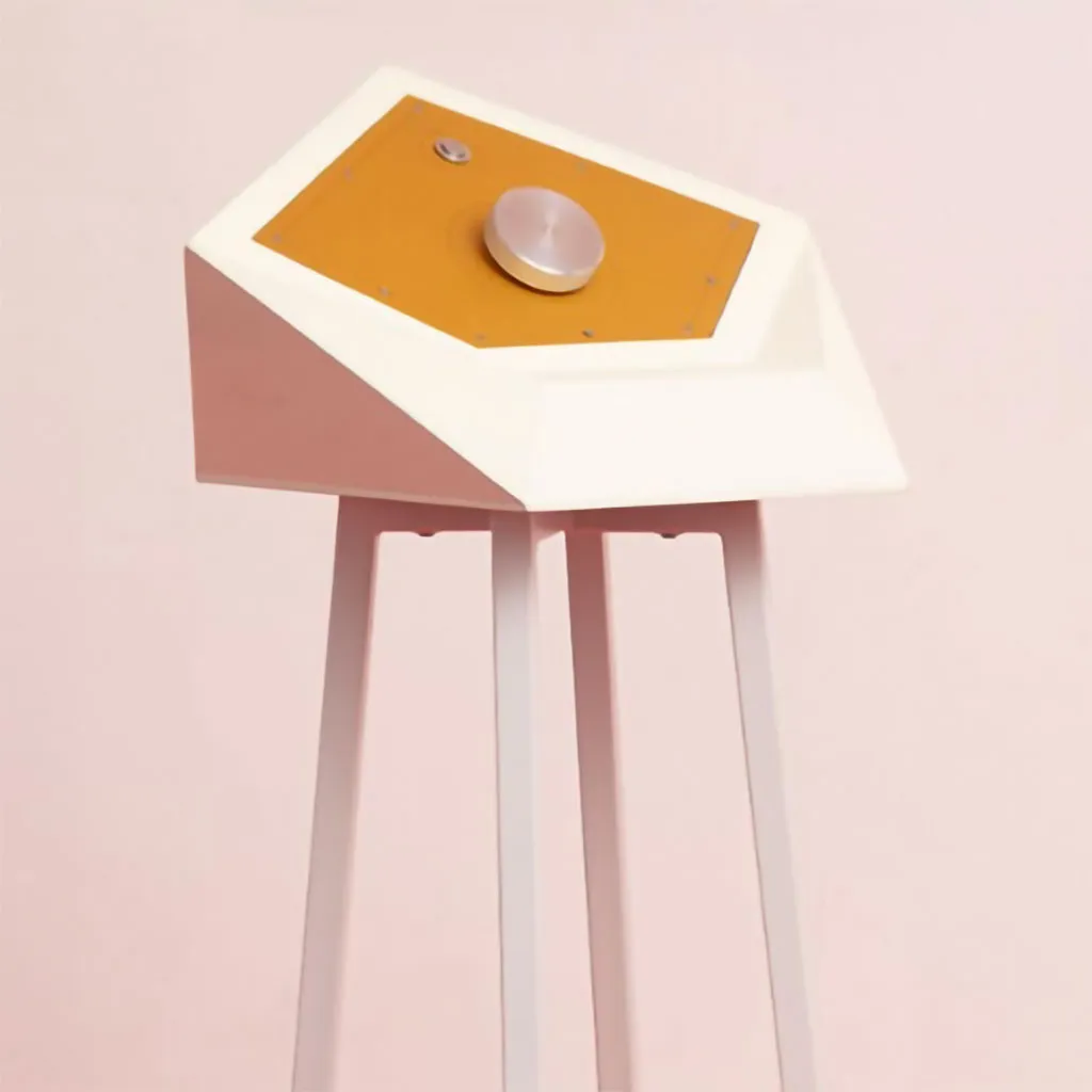 Artículo de diseño geométrico minimalista.