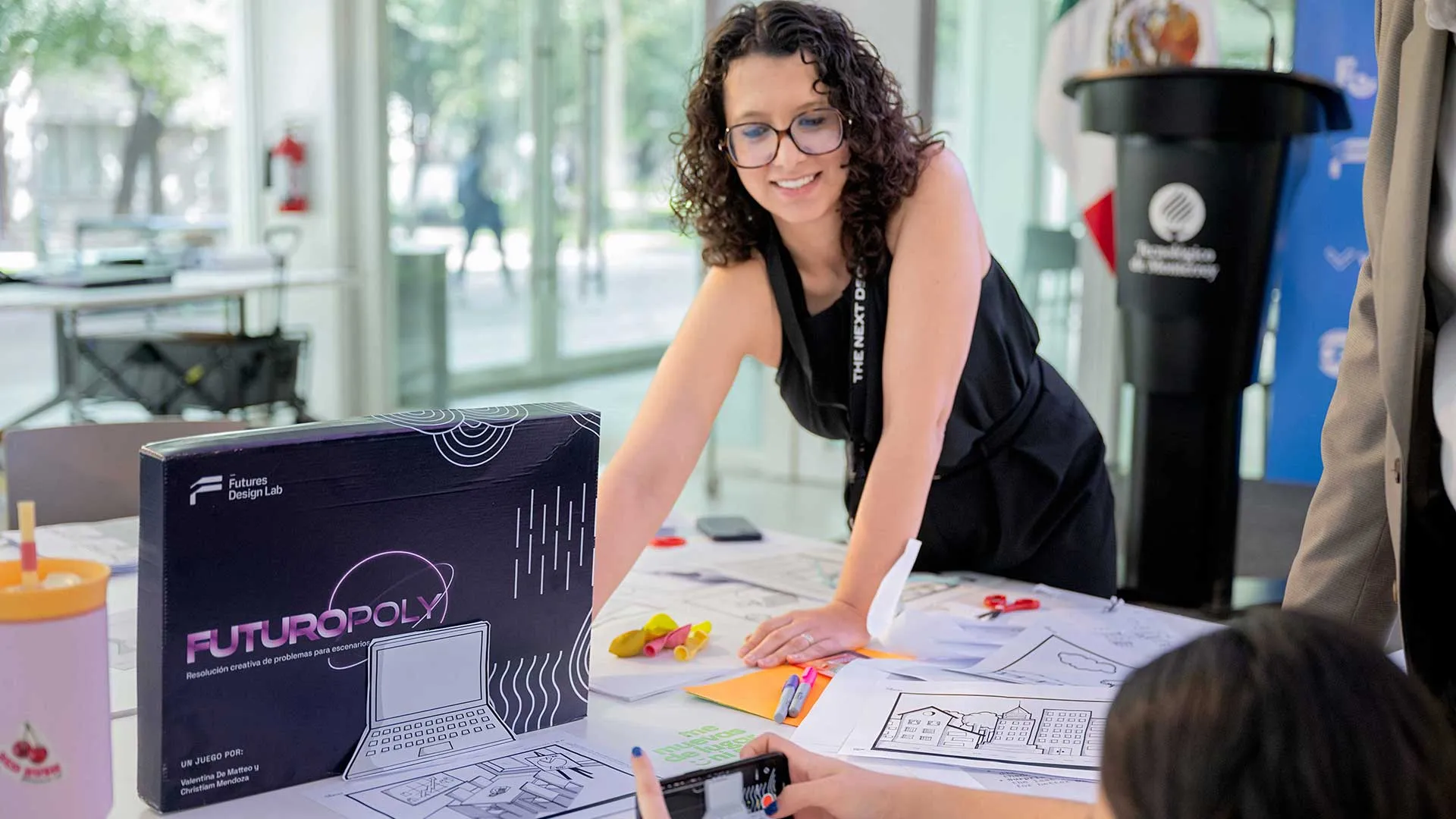 EAAD Diseño estratégico, profesora